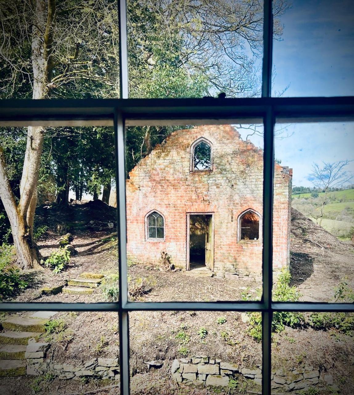 Llanerchydol Hall Suites ウェルシュプール エクステリア 写真
