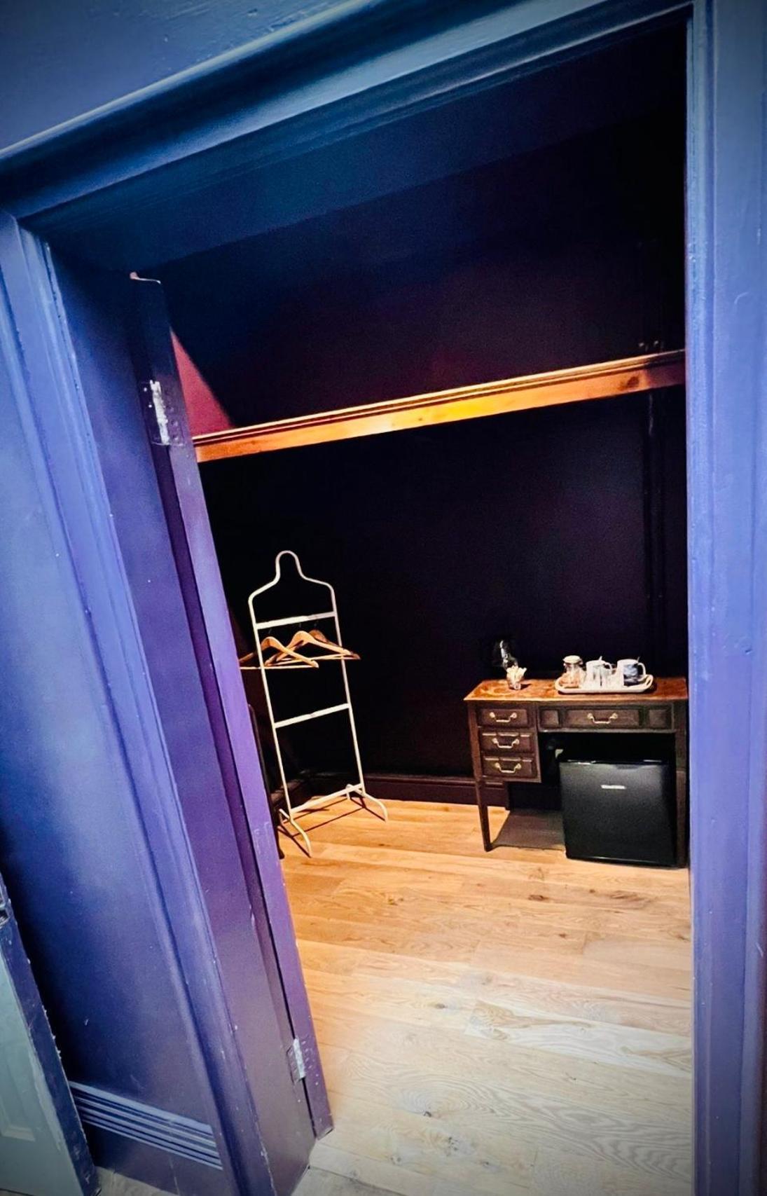 Llanerchydol Hall Suites ウェルシュプール エクステリア 写真